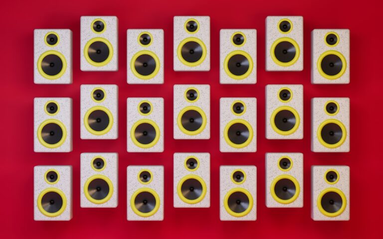 How to Choose the Perfect Wireless Speaker for You